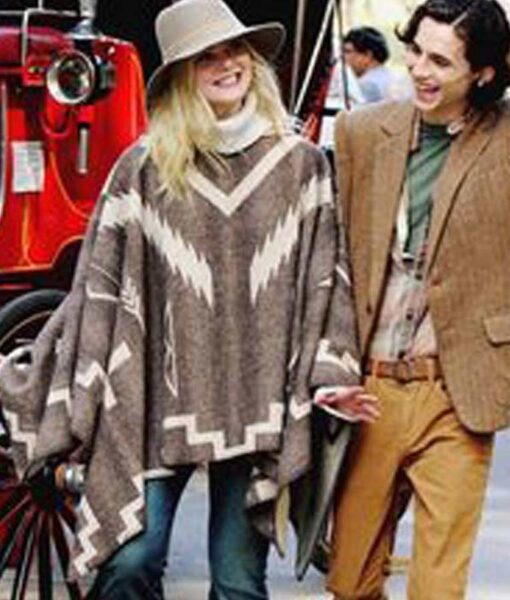 A Rainy Day In New York Elle Fanning Poncho - Image 3