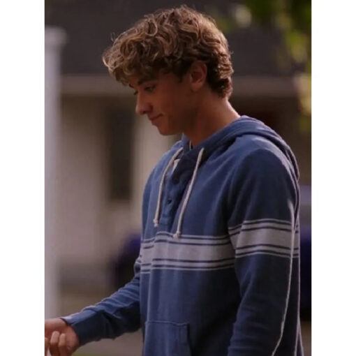 Gavin Casalegno The Summer I Turned Pretty S02 Fleece Hoodie - Image 2