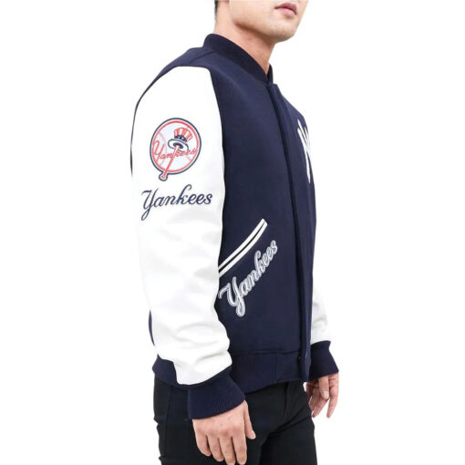 New York Yankees Logo Blended Varsity - Image 3
